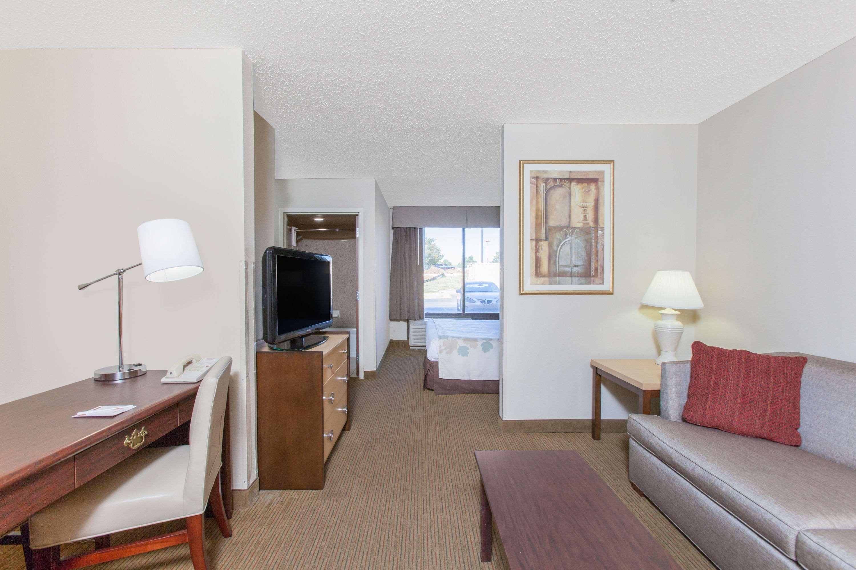 Hawthorn Suites Midwest City Esterno foto