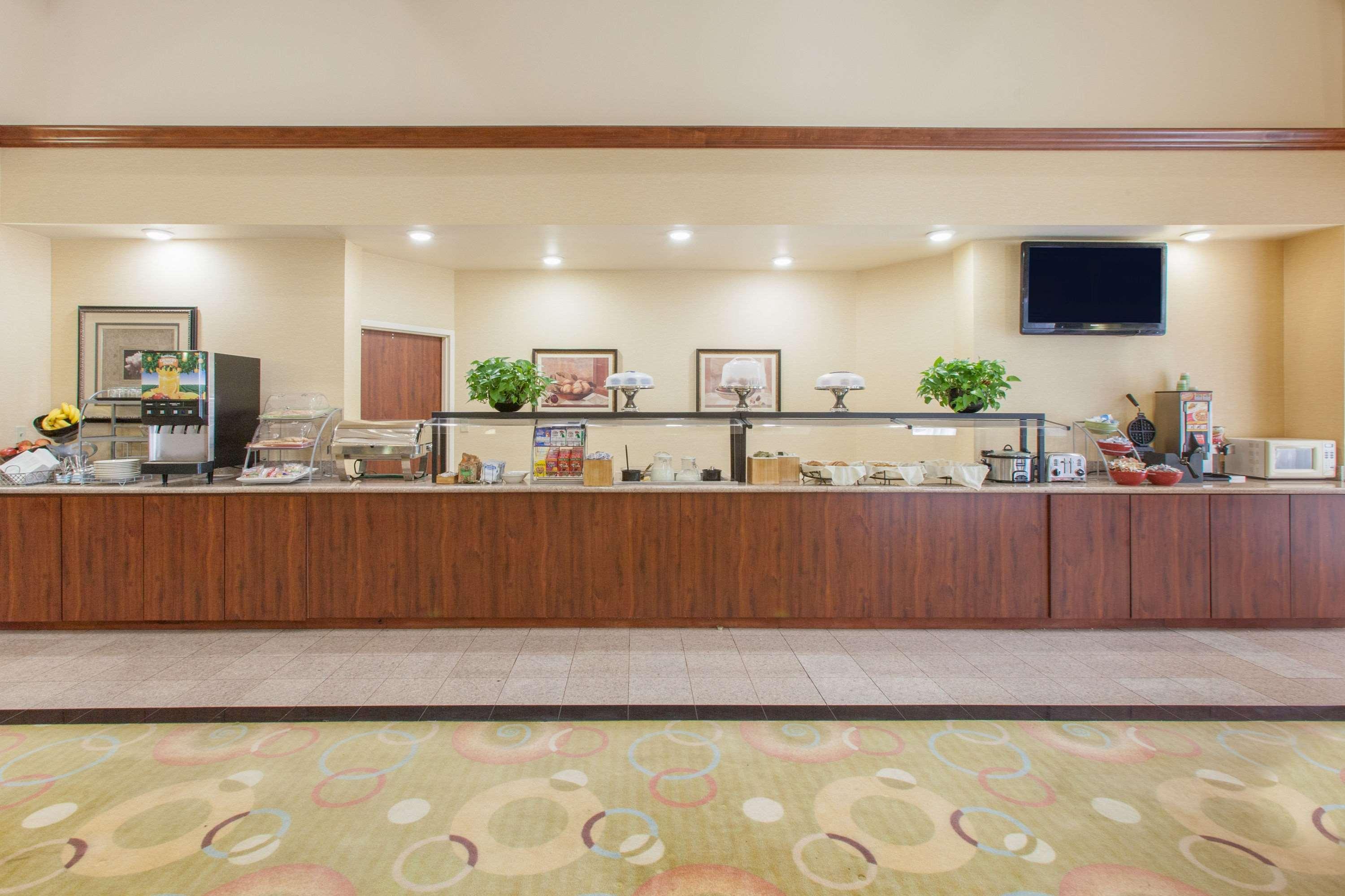 Hawthorn Suites Midwest City Esterno foto